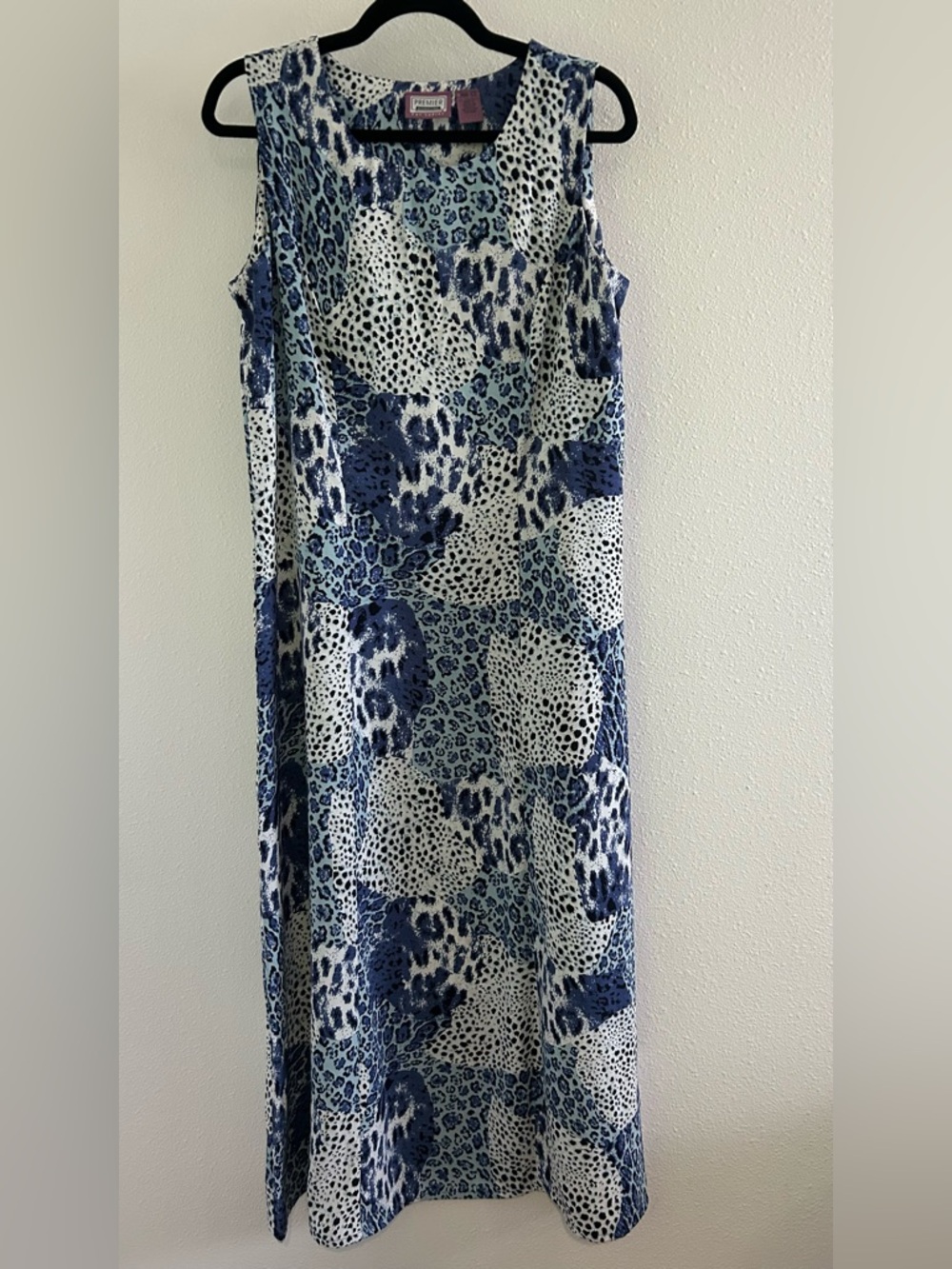 Premier International Sleeveless Blue Animal-Print Maxi Dress